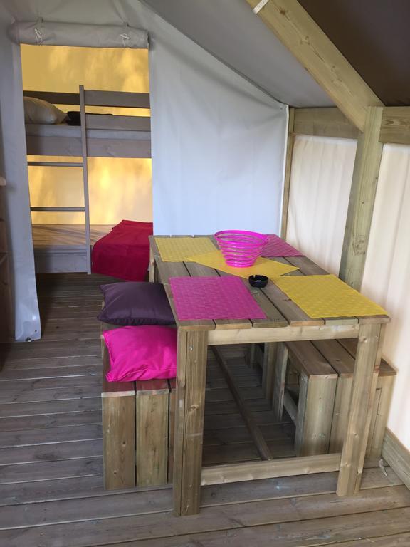 Camping Les Orangers San-Martino-di-Lota Δωμάτιο φωτογραφία